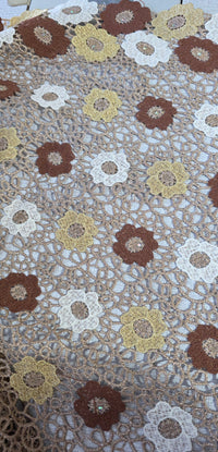 5 Yards of Elegant and Beautiful Guipure African fabric Lace with Shiny Lurex Embroidery