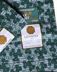 High-quality Côte d'Ivoire African Wax Print (Unisco Uniwax)
Green & grey circular real wax print — fresh and beautiful in person.
6 yards per piece.